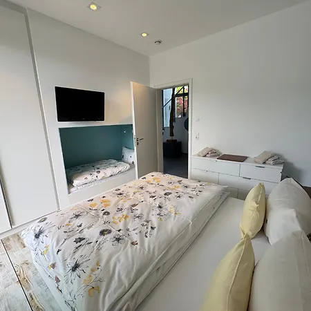 4 Appartement *